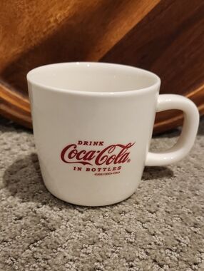 NEW Coca-Cola "Drink in Bottles" porcelain mug, distributed By Daiso Japan